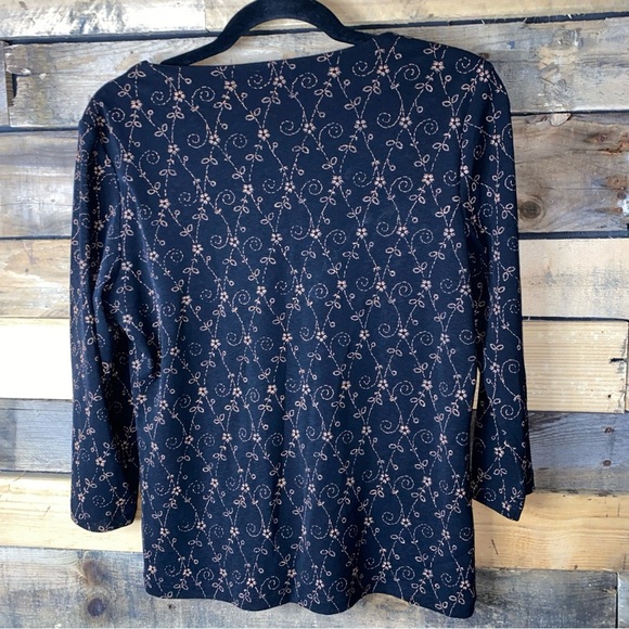 Vintage AGB Byer California blk Embroidered floral V-neck and 3/4 sleeve size M - Picture 6 of 6